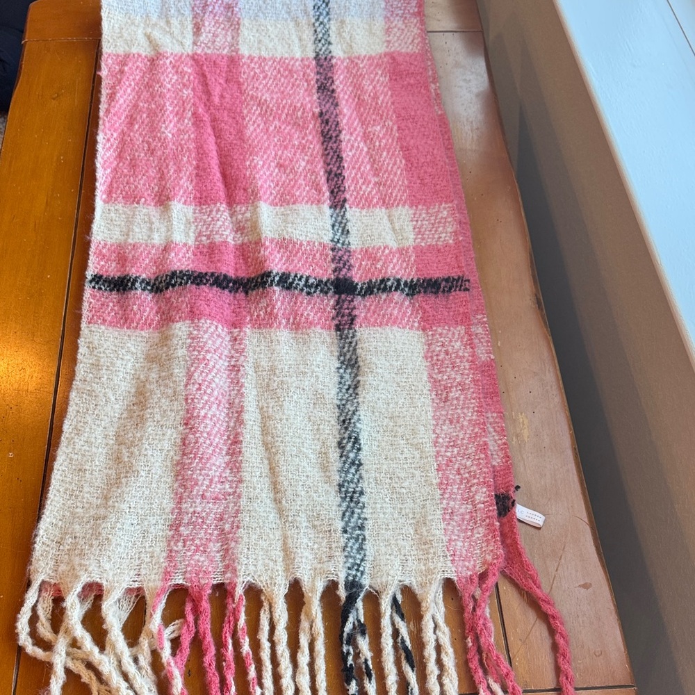 LC Lauren Conrad Womens Scarf Glen Plaid 72" x 17 " Fringed Winter Neck Warmer
